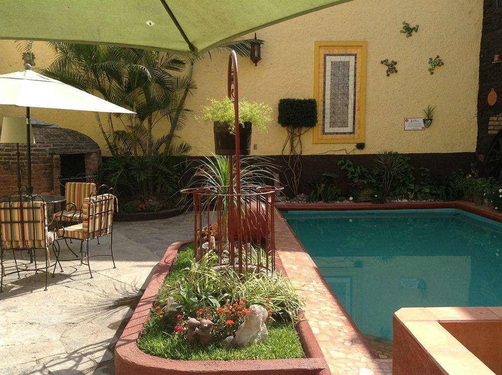 Hotel Casa Armonia Tlaquepaque Exterior photo