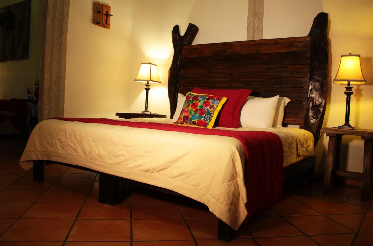 Hotel Casa Armonia Tlaquepaque Exterior photo