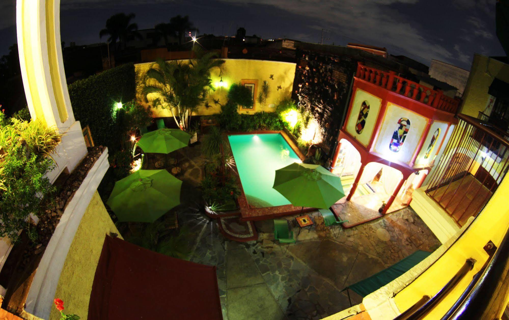 Hotel Casa Armonia Tlaquepaque Exterior photo